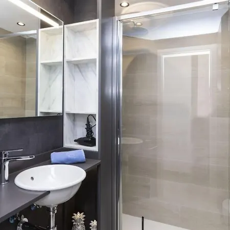 Global Caravela 14910 * Lloret de Mar